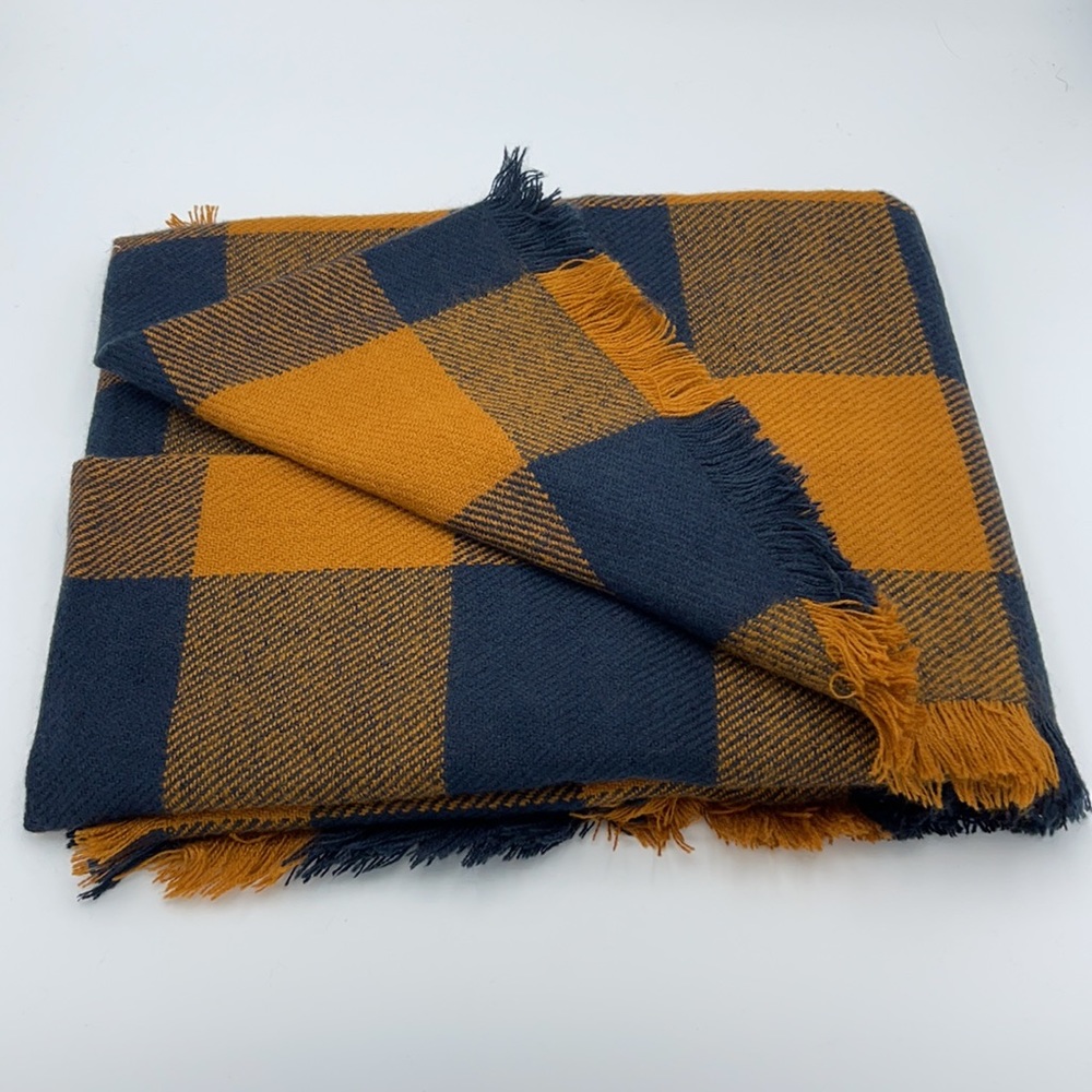 Madewell | Scarf NWT - Picture 6 of 9